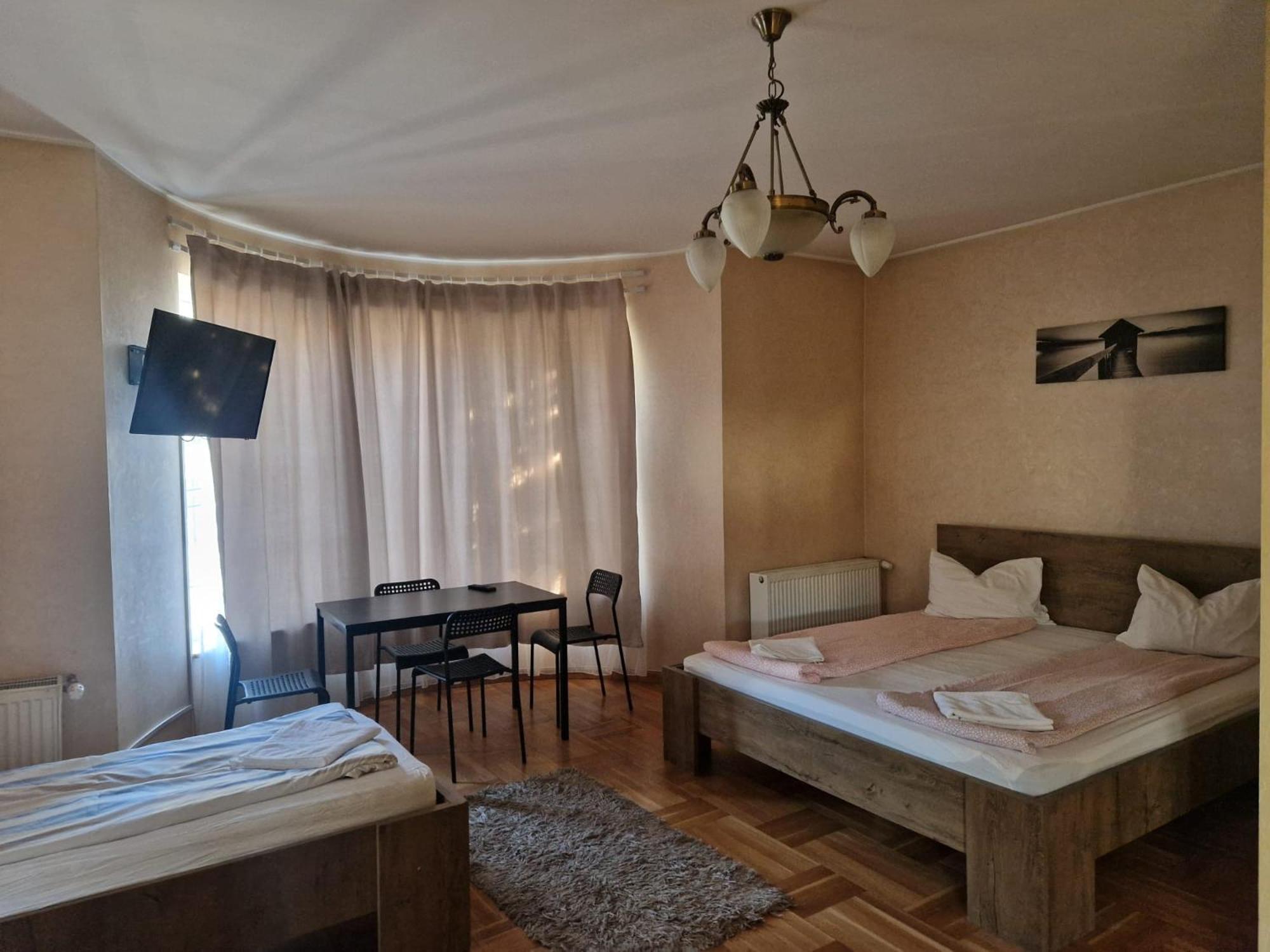 Bigcitty Rooms Cluj-Napoca Exteriör bild