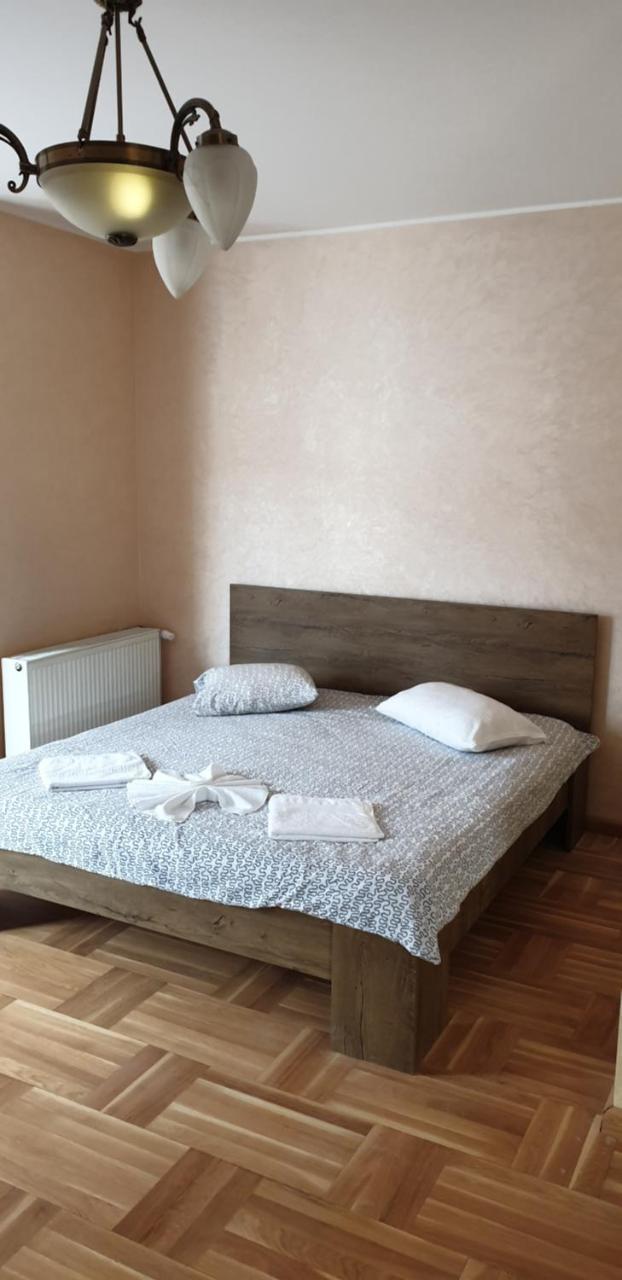 Bigcitty Rooms Cluj-Napoca Exteriör bild